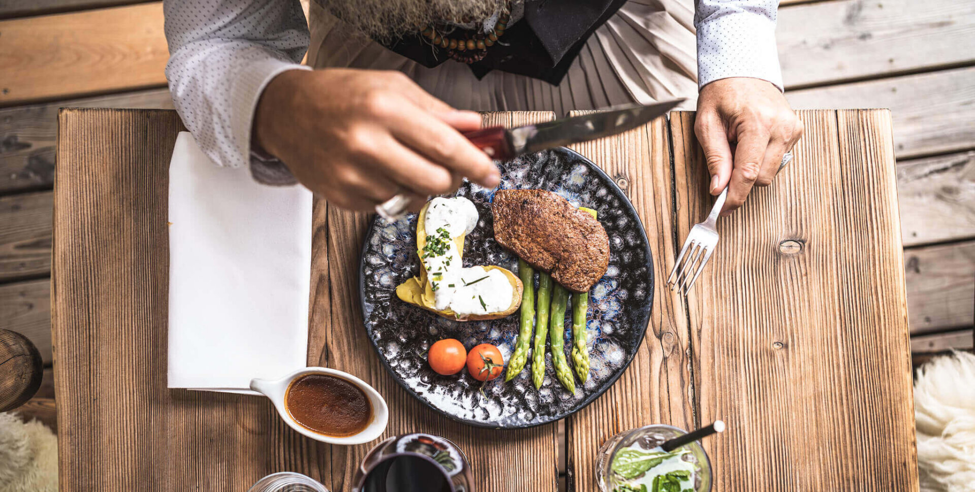 Steak im Restaurant Federspiel im Hotel Falkenstein in Kaprun